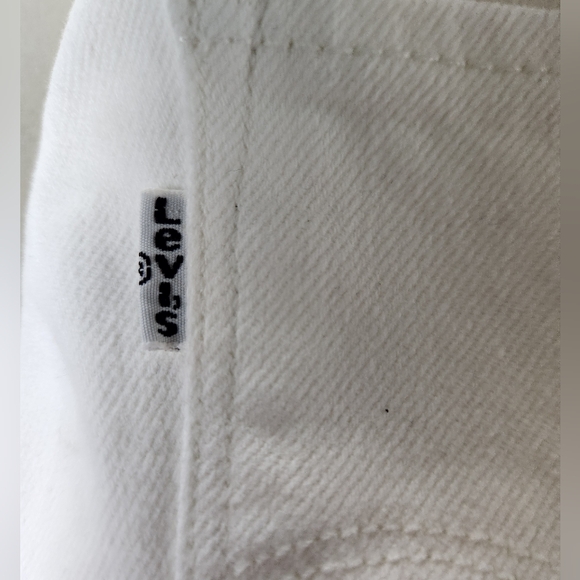 Levi's 311 Women Shaping Skinny Capri - WHITE - SIZE 33 (16) **NEW - Picture 5 of 13